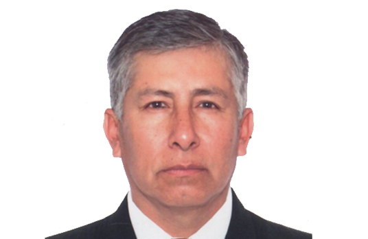 Lic. Julio César Yarasca Tinco